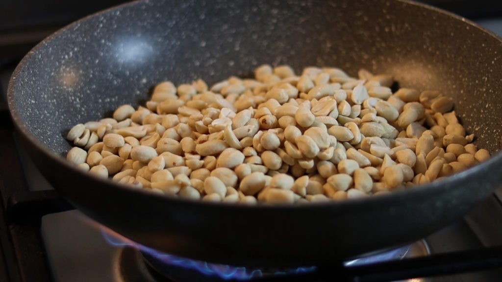 Making peanut butter at home